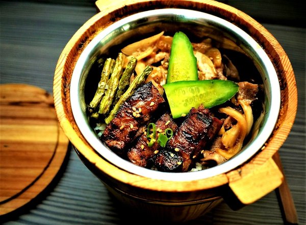 餽 串燒 . 酒場:【板橋日式商業午餐】餽串燒. 酒場 ,串燒/居酒屋料理(文末完整菜單)板橋捷運站