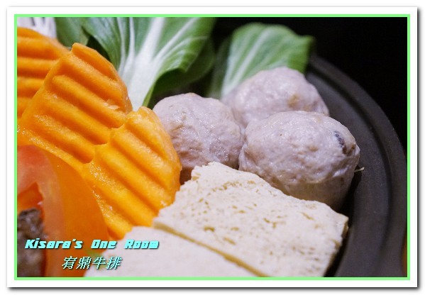 宥鼎牛排：逢甲商圈牛排．上牛排館不吃排餐！而是要吃火鍋！──宥鼎牛排．紅燒牛肉鍋