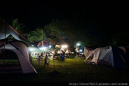 推薦台東露營的地方綺麗歌詩露營園區金剛山下消暑露營體驗射箭、釣魚、划船、玩溪水