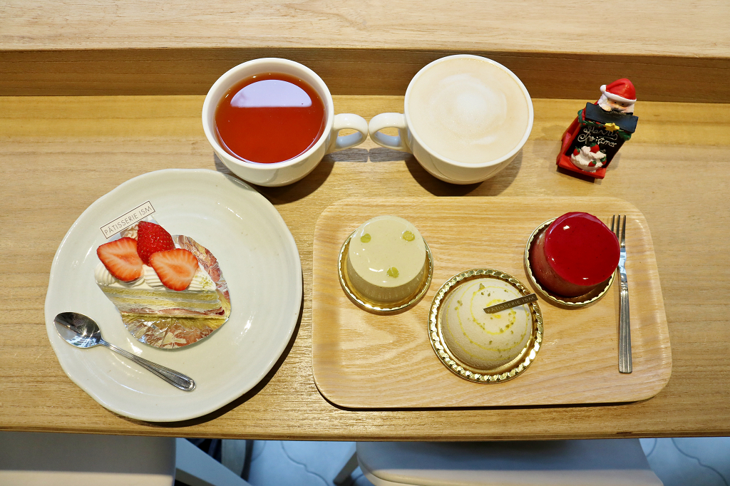 台北｜ISM 主義甜時(忠孝店) 日式職人完美手藝 達克瓦茲．草莓季限定甜點 - 奇奇一起玩樂趣