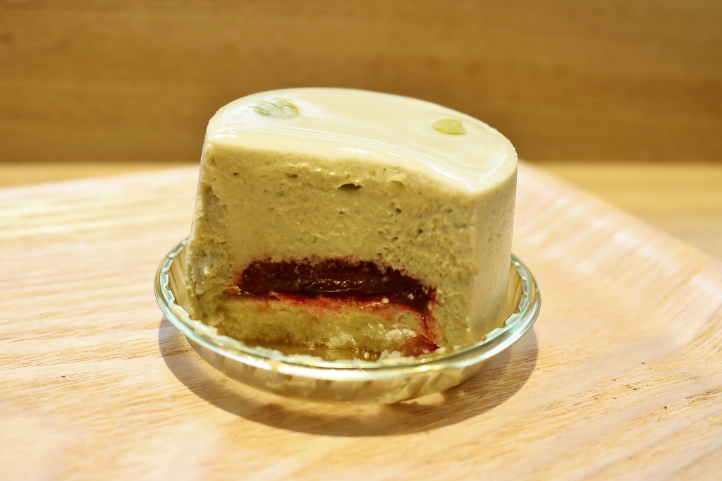 台北｜ISM 主義甜時(忠孝店) 日式職人完美手藝 達克瓦茲．草莓季限定甜點 - 奇奇一起玩樂趣