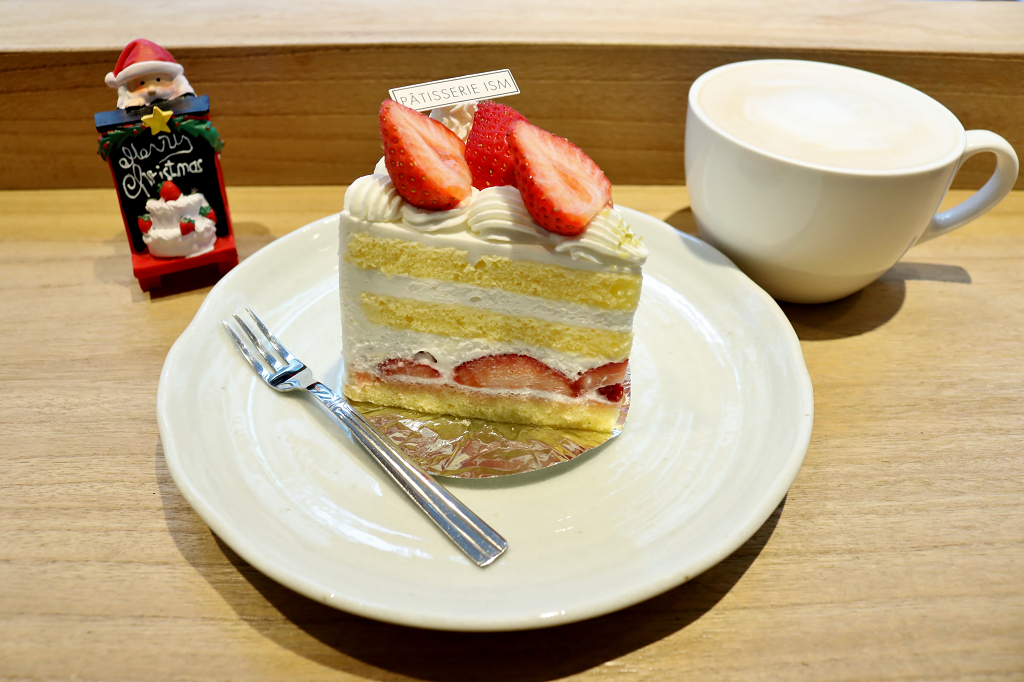 台北｜ISM 主義甜時(忠孝店) 日式職人完美手藝 達克瓦茲．草莓季限定甜點 - 奇奇一起玩樂趣