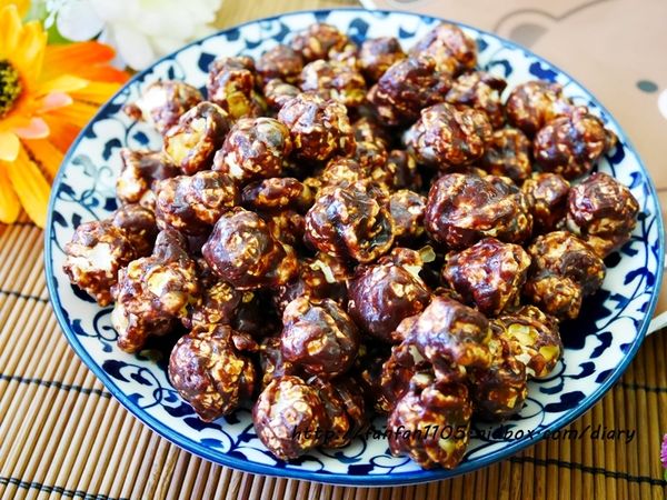 CANDY POPPY - LINE FRIENDS裹糖爆米花系列 非油炸 少負擔 更健康 (21).JPG