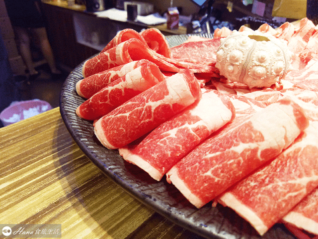 【新北新莊】婧shabu 新莊店 | 超人氣奢華豐盛火鍋 新鮮肉品與海鮮 品質一流 特色湯底與醬料 不接受訂位