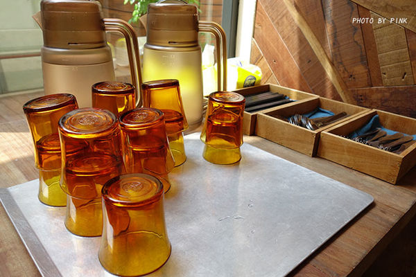 【台中蔬食】Vege Creek蔬河。隱身在綠園道巷內的美味蔬食滷味!