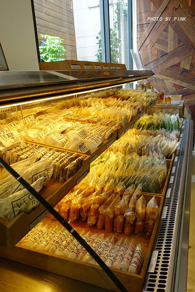 【台中蔬食】Vege Creek蔬河。隱身在綠園道巷內的美味蔬食滷味!