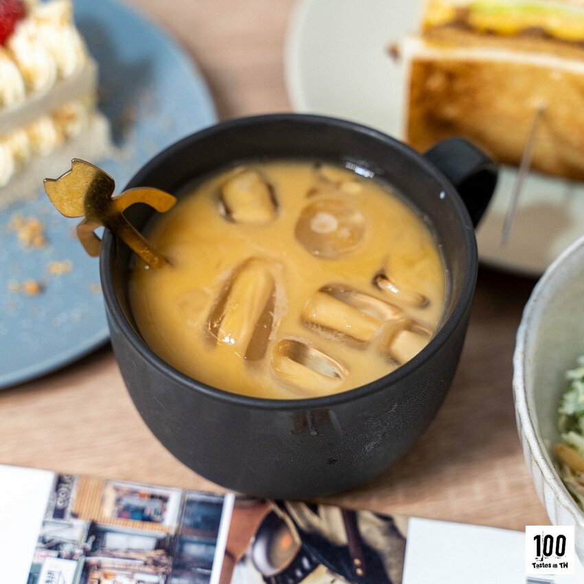 【台北大安美食】福來早餐（安東店）｜創意鈑烤吐司專賣店！口味豐富選擇多，季節限定「草莓卡士達吐司」宛如高級甜點，「辣菜脯肉蛋吐司」連阿嬤也撂落去！ | 別墅裡的 100 種味道