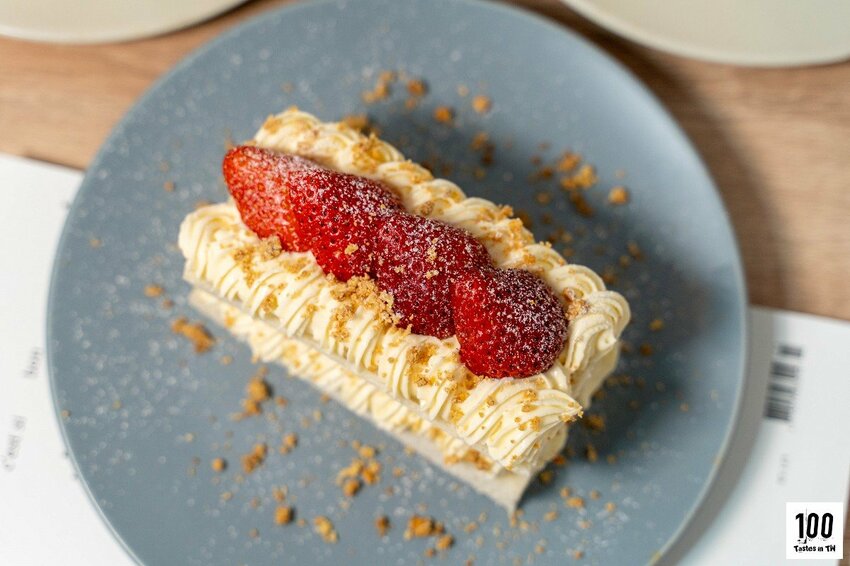 【台北大安美食】福來早餐（安東店）｜創意鈑烤吐司專賣店！口味豐富選擇多，季節限定「草莓卡士達吐司」宛如高級甜點，「辣菜脯肉蛋吐司」連阿嬤也撂落去！ | 別墅裡的 100 種味道