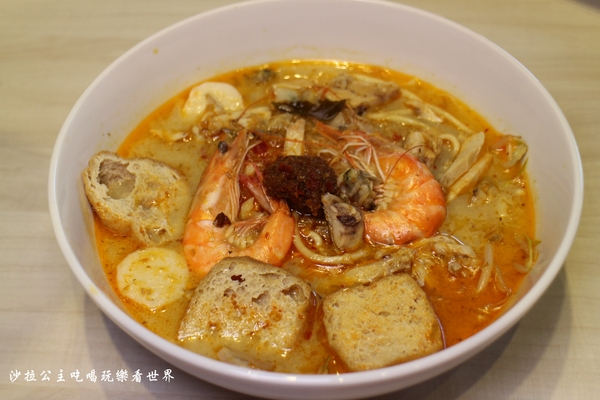 星馬快餐:東區平價快餐/簡餐/南洋料理『星馬快餐』捷運忠孝復興站/海南雞/咖哩喇沙