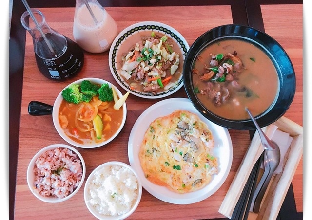 好好吃的文青系熱炒店「曾記 TSENGs」♡