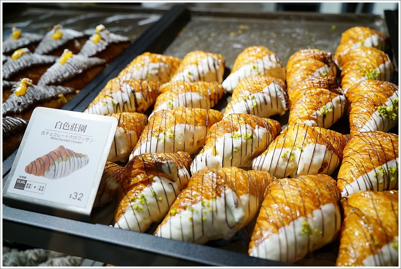 【台北忠孝復興】八月堂‧排隊美食、殿堂級可頌終於來台北啦!台北SOGO忠孝館首店!