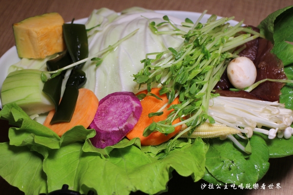 雞湯大叔：經典法式鍋物料理『雞湯大叔』捷運行天宮火鍋/涮涮鍋/中山區美食/飲料無限供應