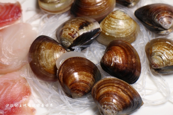 雞湯大叔：經典法式鍋物料理『雞湯大叔』捷運行天宮火鍋/涮涮鍋/中山區美食/飲料無限供應