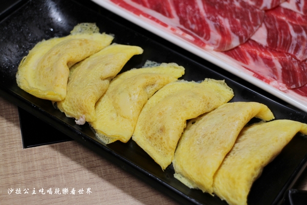 雞湯大叔：經典法式鍋物料理『雞湯大叔』捷運行天宮火鍋/涮涮鍋/中山區美食/飲料無限供應