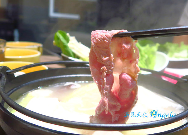 雞湯大叔：法式雞湯火鍋-白蘭地燉雞鍋物你吃過沒~