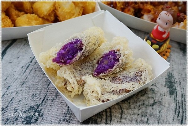 爆Q美式炸雞東興店：台中南屯』爆Q美式炸雞東興店║台中爆漿炸雞!!現點現炸，外酥肉嫩，誇張爆汁吮指回味！