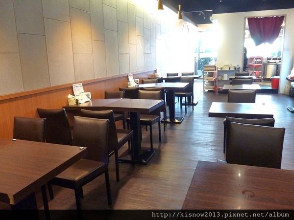 龍膽石斑魚3-室內.JPG 龍膽石斑魚3-室內.JPG