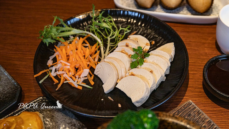 台中市西區台中素食｜漢來蔬食 經典X創意=植覺之旅，是舌尖上的多國旅行。