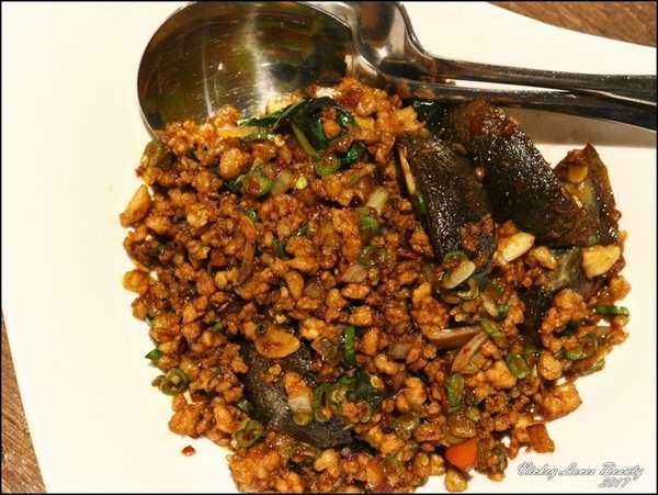 Thai bistro 泰式餐酒館