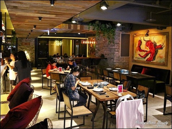 Thai bistro 泰式餐酒館