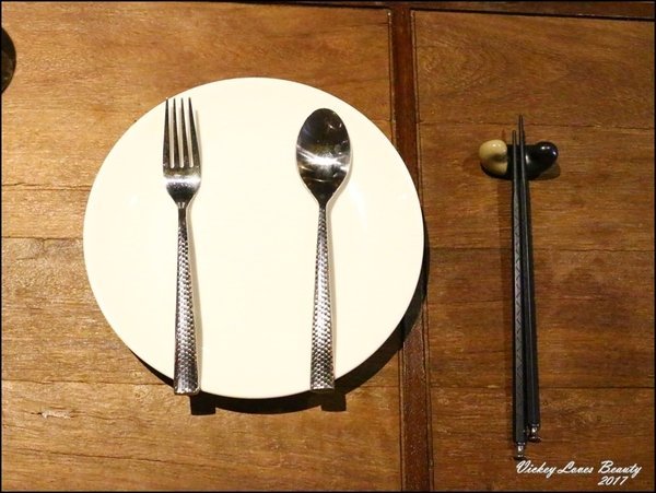 Thai bistro 泰式餐酒館