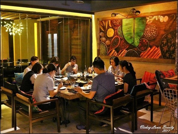 Thai bistro 泰式餐酒館