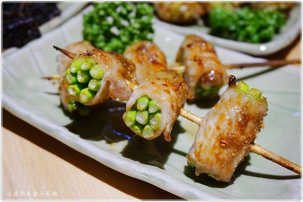 巴士底家:台中西屯』巴士底家║在巴士裡吃宵夜?!逢甲巴士主題餐廳,特色串燒、炸物、聚餐歡樂好所在