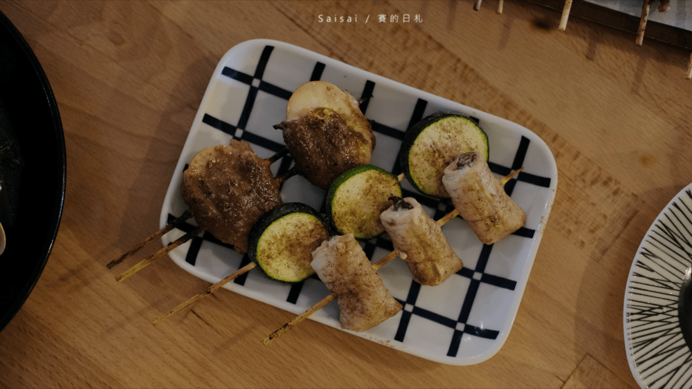 逢甲巴士燒烤 巴士底家 台中燒烤推薦 西屯區燒烤 平價燒烤 賽的日札 8760-min.png