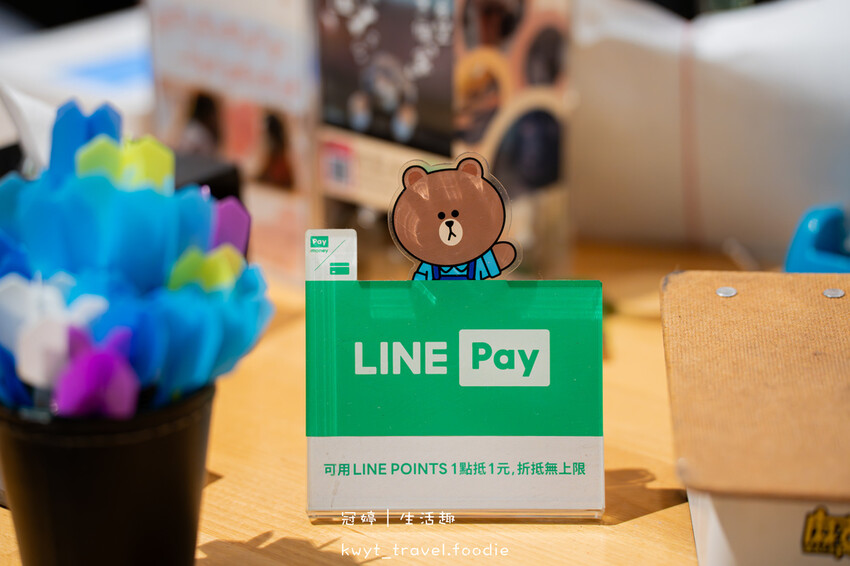 【巴士底家串燒】泰國蝦免費撈!西屯宵夜,活跳跳泰國蝦好鱻,噴