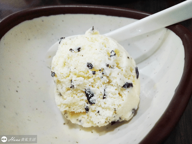 【新北三重】牛脾氣牛排館 | 中華路上高CP值平價牛排 肉質不錯 排餐附酥皮濃湯、紅茶、冰淇淋無限量供應