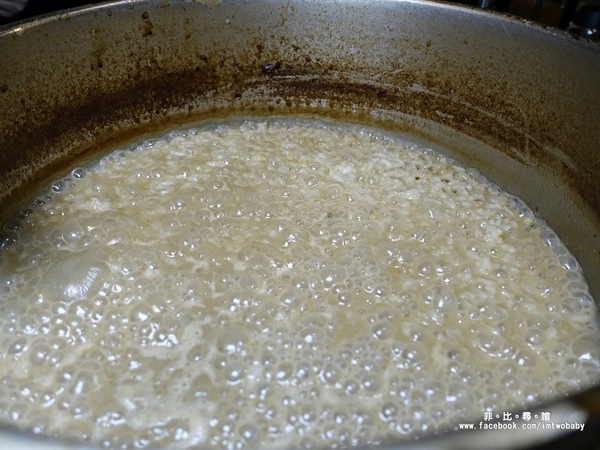 極蜆鍋物：【松山火鍋】極蜆鍋物 奢華蜆精當湯底 涮肉煮海鮮每一口都是極致鮮甜！民生社區火鍋/台北火鍋推薦