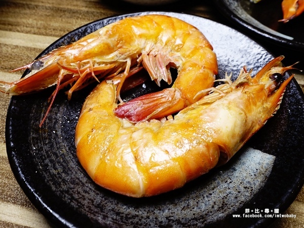 極蜆鍋物：【松山火鍋】極蜆鍋物 奢華蜆精當湯底 涮肉煮海鮮每一口都是極致鮮甜！民生社區火鍋/台北火鍋推薦