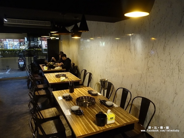 極蜆鍋物：【松山火鍋】極蜆鍋物 奢華蜆精當湯底 涮肉煮海鮮每一口都是極致鮮甜！民生社區火鍋/台北火鍋推薦