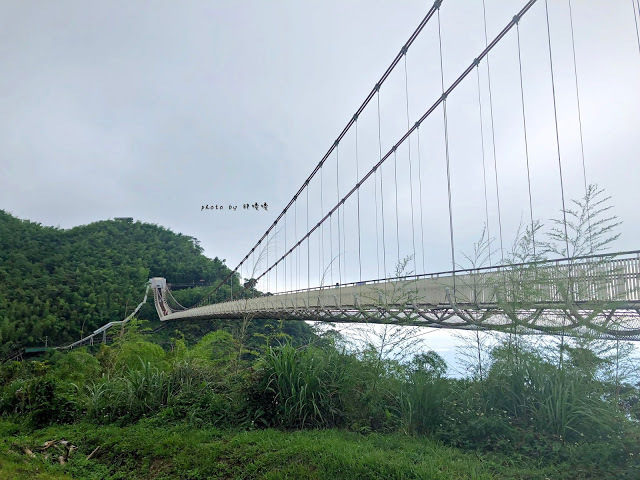【嘉義 梅山】太平雲梯👉超長高空吊橋，景觀極佳，還可以順道逛逛太平老街，高山空氣好，真的很舒服哦~