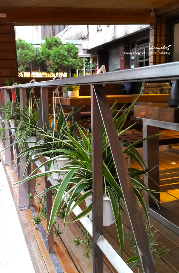 Munchies Café:【餐酒館】優雅地為生活充電 質感地滿足味蕾視界 MUNCHIES Cafe