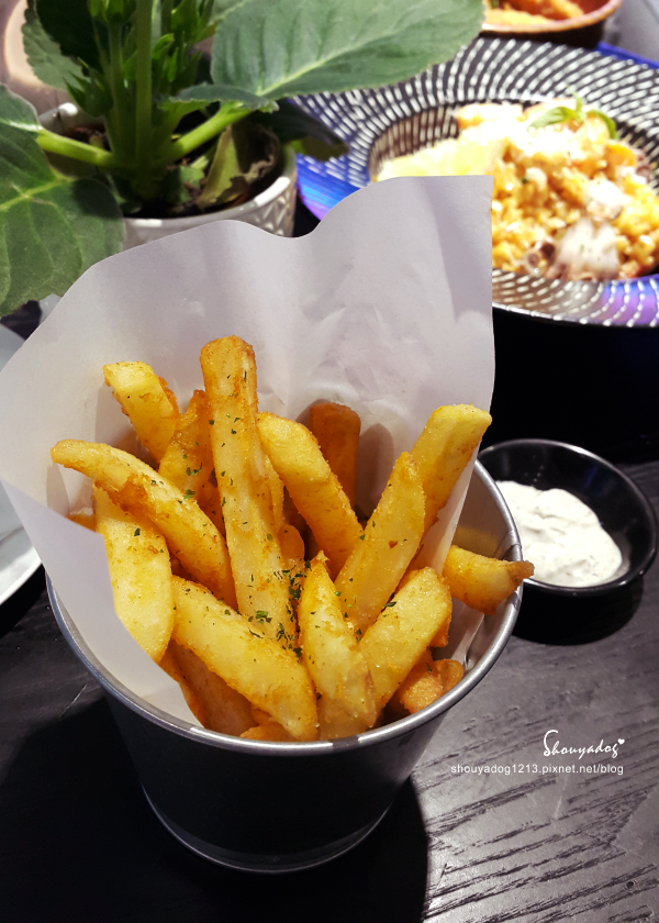 Munchies Café:【餐酒館】優雅地為生活充電 質感地滿足味蕾視界 MUNCHIES Cafe