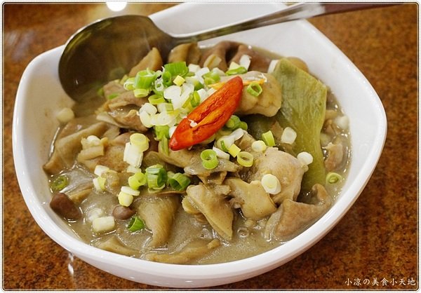 甕窯雞(東山店):台中北屯』甕窯雞台中東山店║大坑美食。宜蘭知名甕窯雞終於來了!還有美味野菜一次備齊!