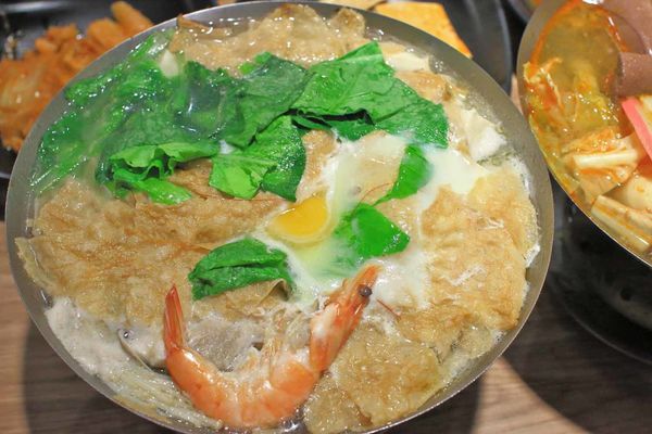 【板橋美食】鍋太爽篤行店-平民的價格、高檔的享受,CP值極高的臭臭鍋