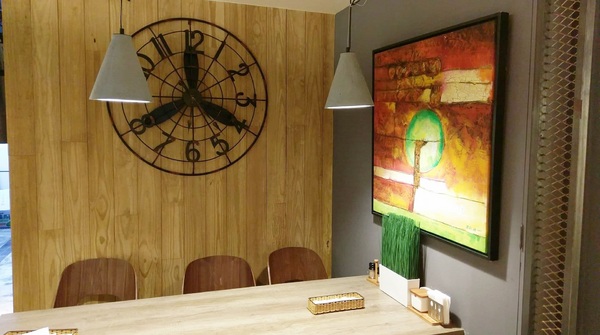 玫瑰聚 Rose to Table:玫瑰聚 Rose to Table-巷弄內也能挖到寶 寬敞明亮的空間 搭配上精緻美味的餐點 不用花大把鈔票就能擁有高cp值的一餐 讓人想再訪