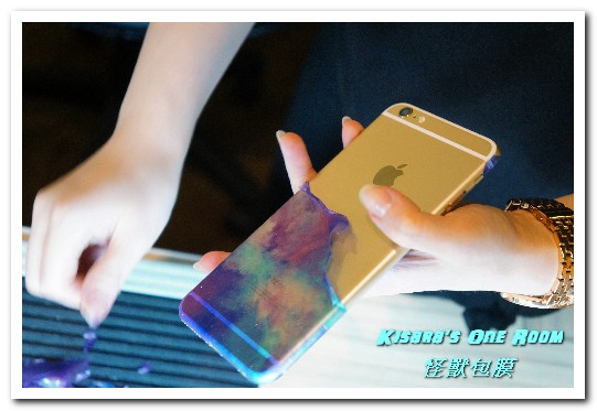 SkinMonster&Repair 怪獸包膜&維修 信義店：信義手機包膜．改換心情，也為手機換個季吧！──SkinMonster怪獸包膜