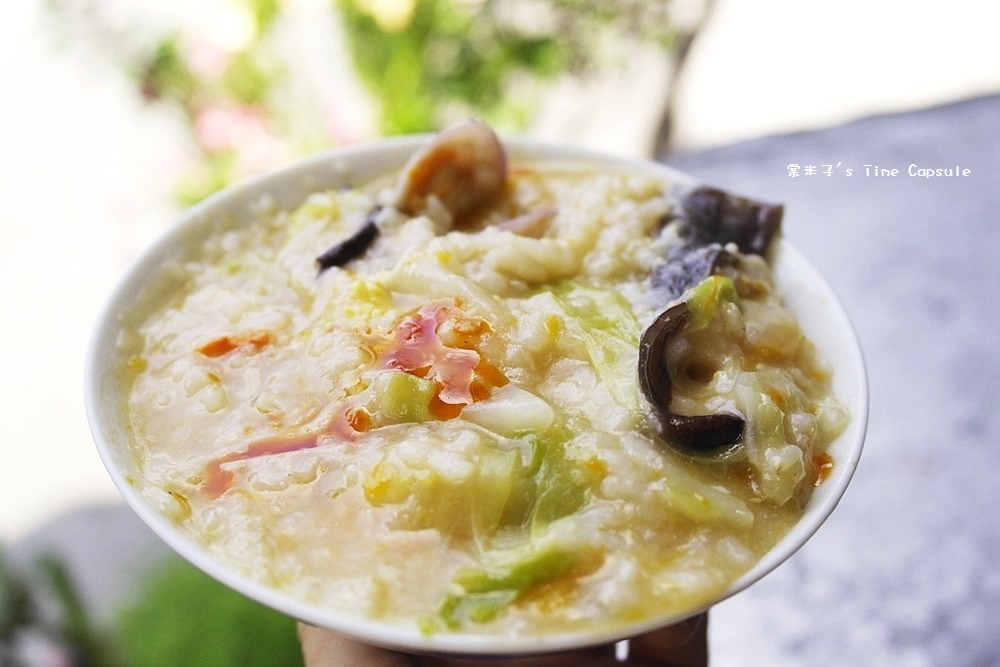 [宅配網購]山東泰安手工水餃-顆顆飽滿，加上自製辣椒醬，超夠味~