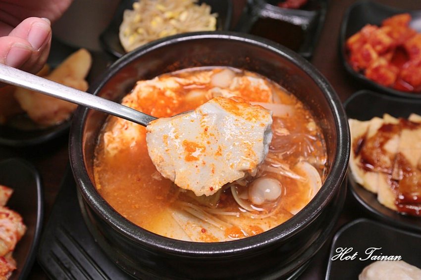 【台南美食】這裡有間韓國料理好吃價格又親民！點套餐還可以直接打九折：韓善宮韓式料理 - 熱血玩台南。跳躍新世界