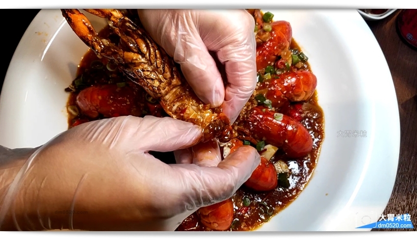 台北民生社區川菜名店,一品言巴渝特色餐館,招牌一品言重慶烤魚,麻辣鮮香,辣得過癮,多人聚餐推薦麻辣小龍蝦，肥厚超彈牙！台北松山區川菜推薦,台北松山區重慶烤魚推薦, - 大胃米粒 DAVID &