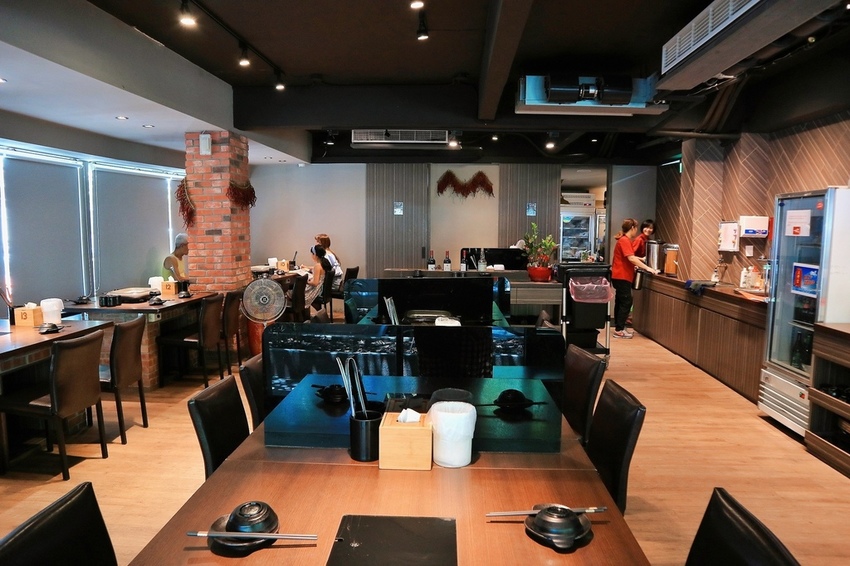 一品言巴渝特色餐館