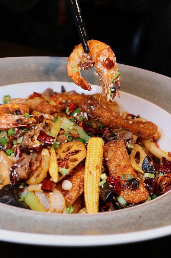 一品言巴渝特色餐館