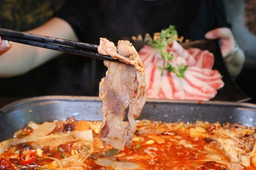 一品言巴渝特色餐館