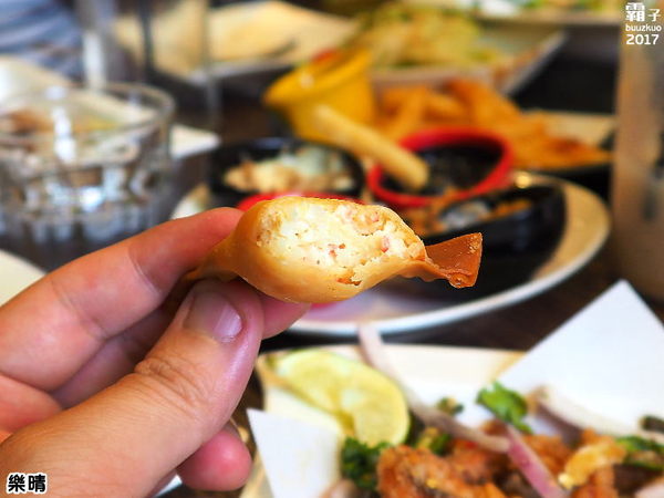 樂晴brunch&pasta：樂晴THE CHING，逢甲美式餐廳，香酥魷魚圈涮嘴~
