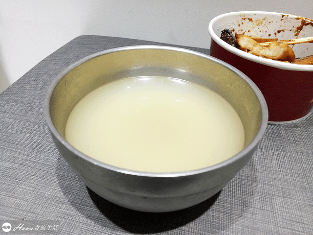 【新北三重】中島甜不辣 | 升級版銅板美食 有點小貴的精緻甜不辣 用料實在 黑色醬料特別出眾好吃