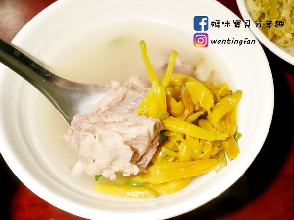【台北火車站後站美食】大稻埕魯肉飯 華陰街商圈 傳承阿公60年的老滋味 (15).JPG