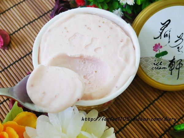 【小琉球美食】小琉球荷花軒 義式手工冰淇淋 鮮果冰棒 (17).JPG